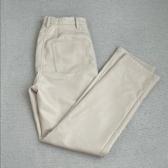 Aritzia Wilfred Cream Leather Straight Leg Pants Size 8 - Picture 1 of 8